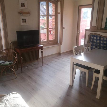 Le Renard D'Or Apartment Montreuil  ภายนอก รูปภาพ