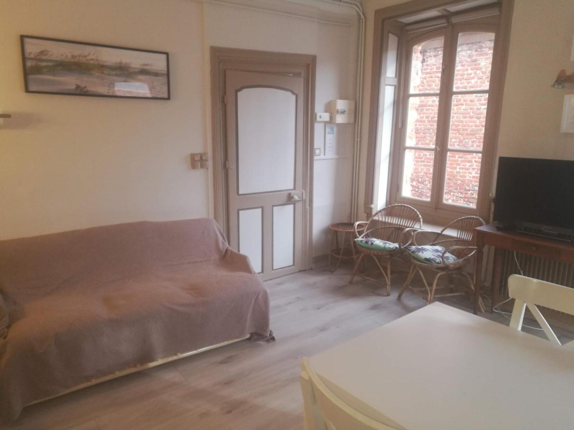 Le Renard D'Or Apartment Montreuil  ภายนอก รูปภาพ